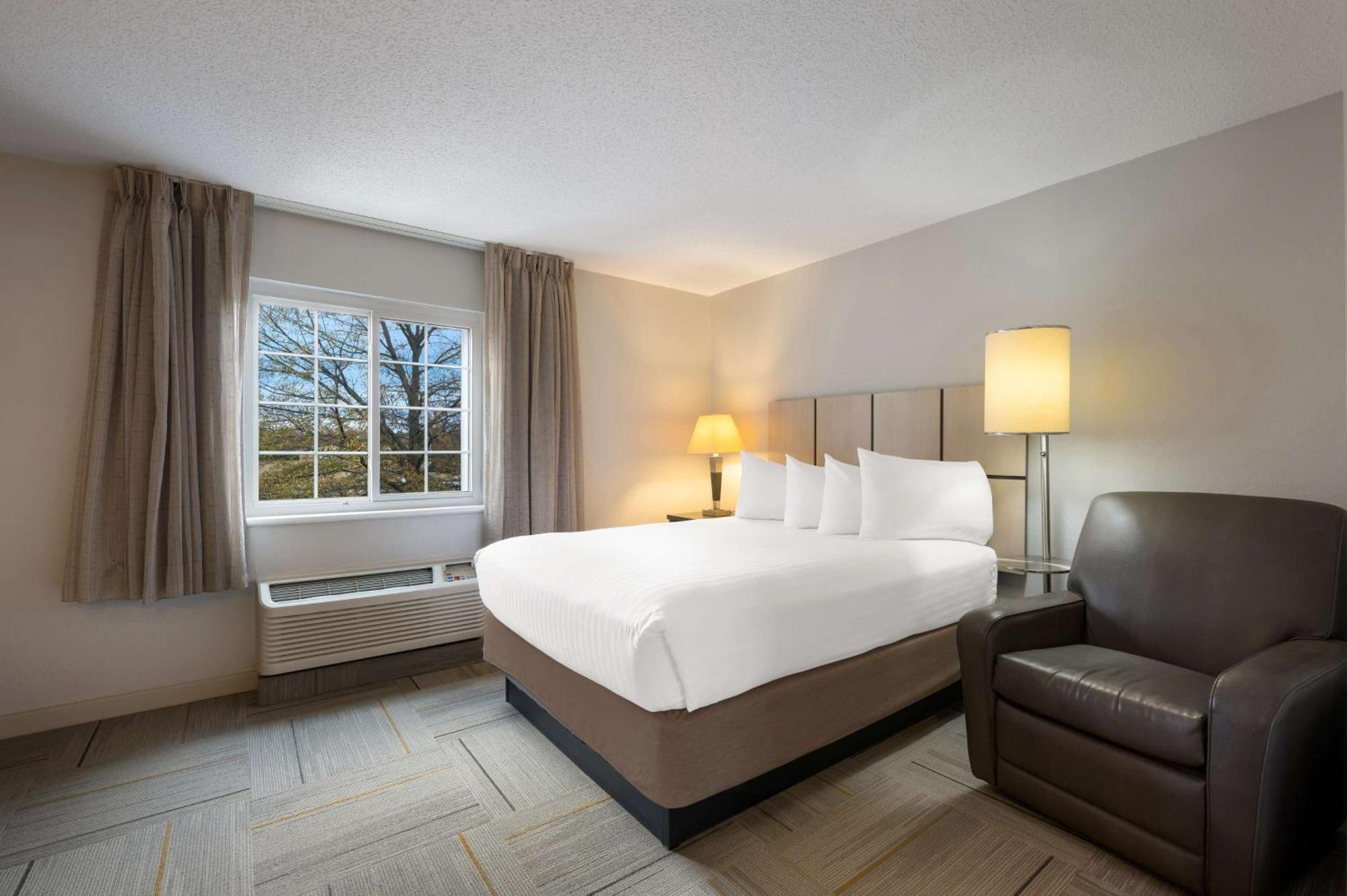Sonesta Simply Suites Huntsville Research Park Zewnętrze zdjęcie