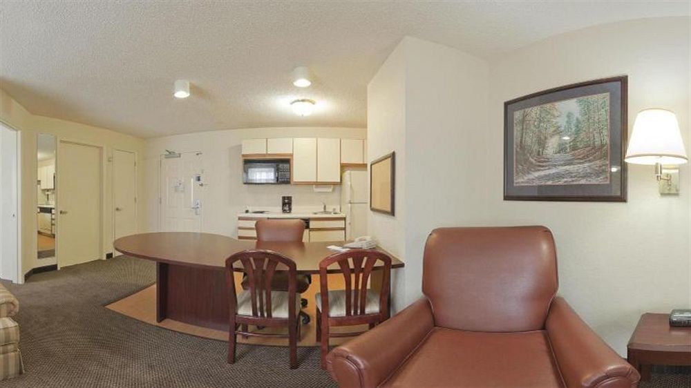 Sonesta Simply Suites Huntsville Research Park Zewnętrze zdjęcie
